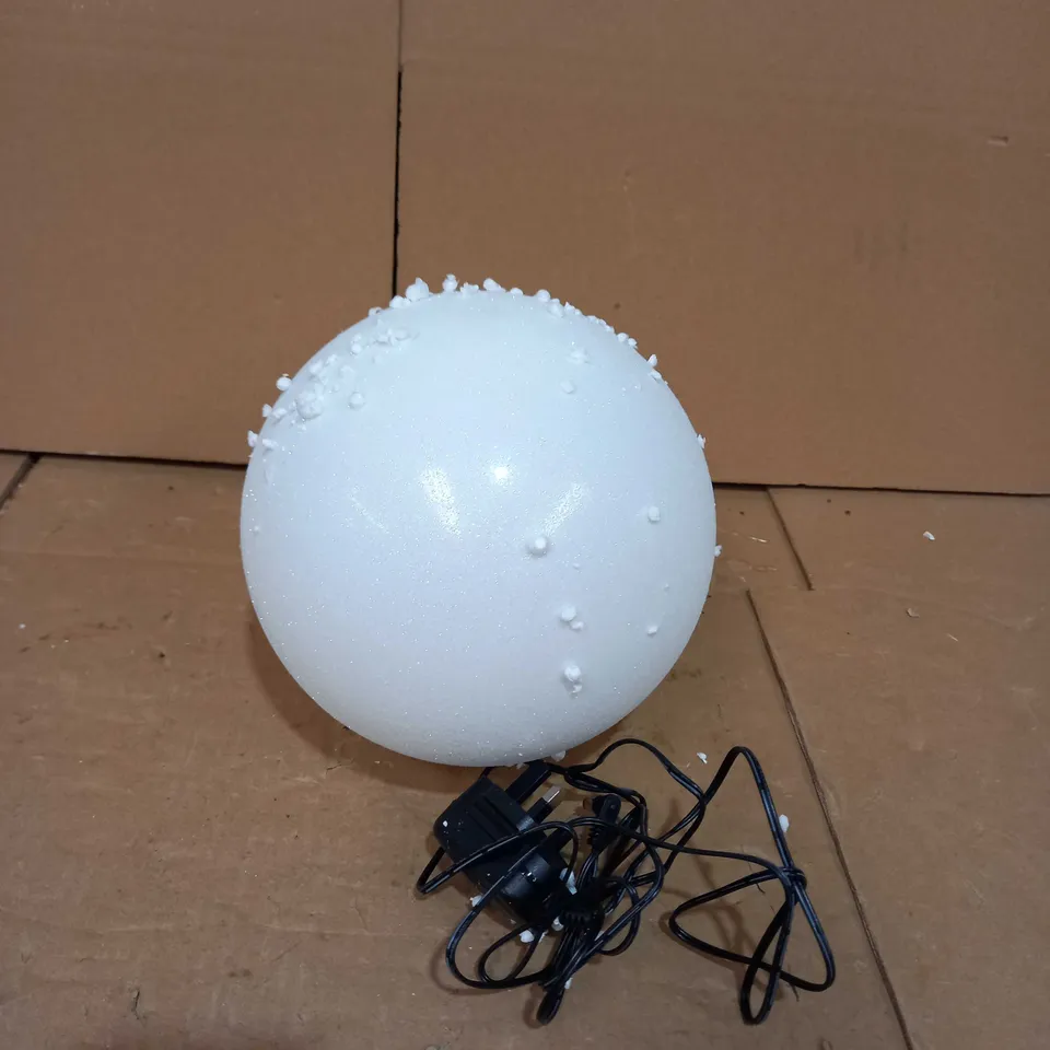 MR CHRISTMAS PRE-LIT ROTATING SPHERE