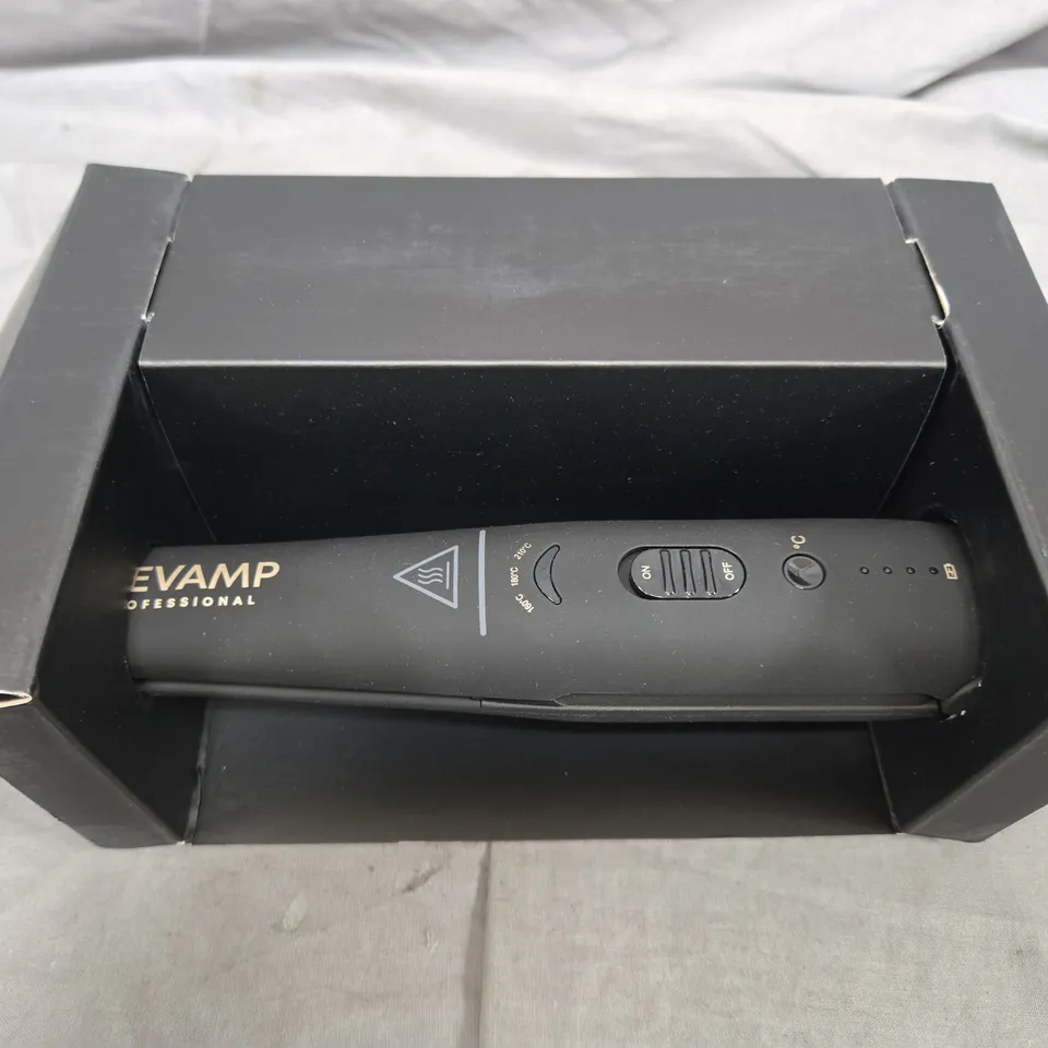 REVAMP PROFESSIONAL LIBERATE CORDLESS COMPACT HAIR STYLER – BOXED