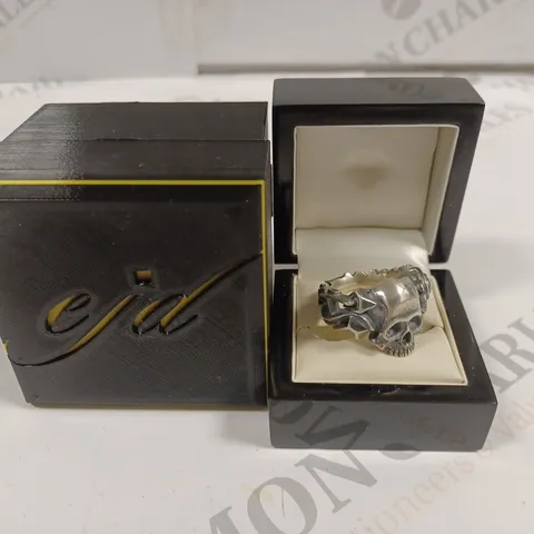 BOXED SKULL THEMED RING