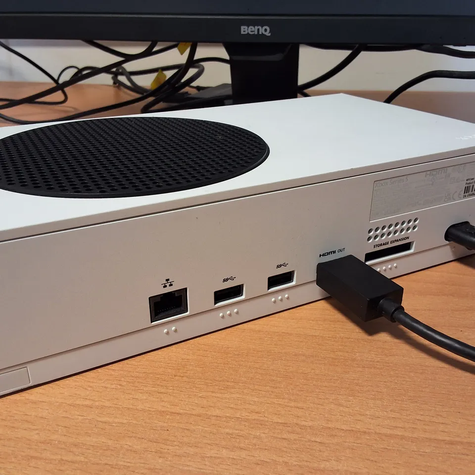 UNBOXED XBOX SERIES S CONSOLE WITH CONTROLLER AND LEADS