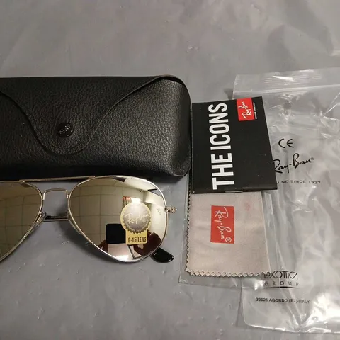 PAIR OF RAYBAN GLASSES WITH REFLECTIVE G-15 LENS IN CASE