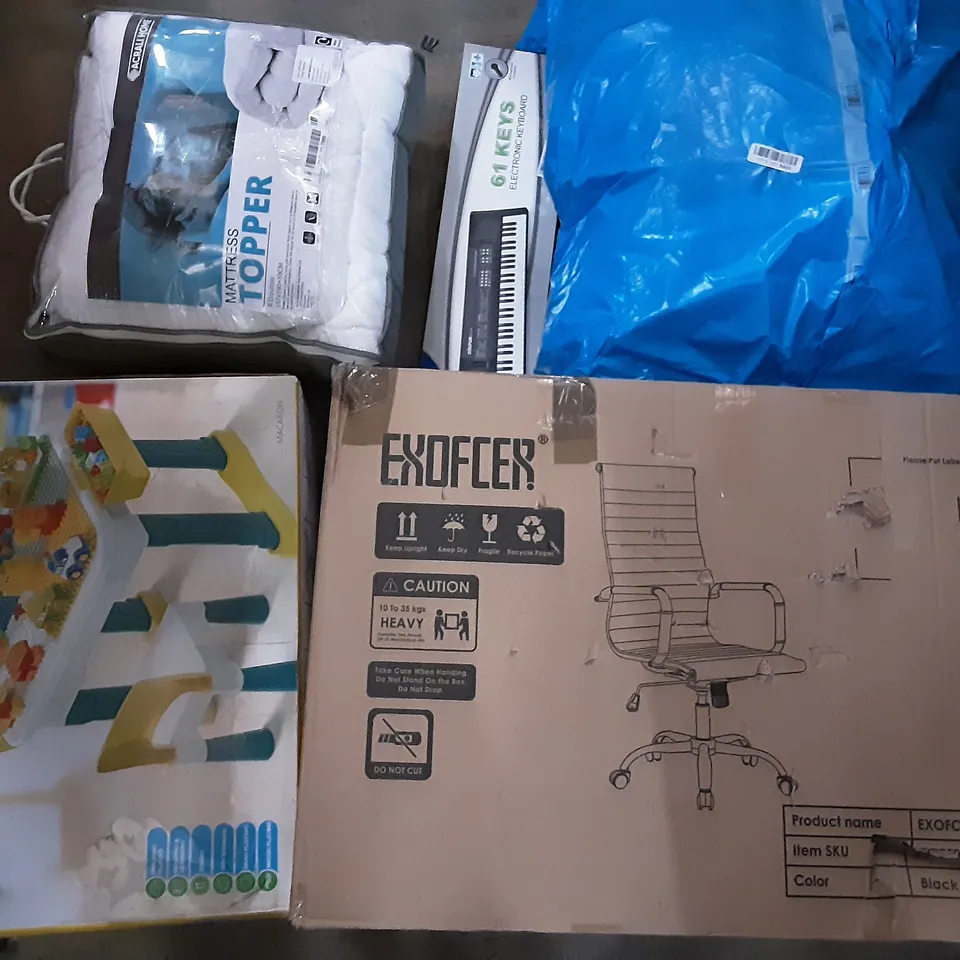 PALLET OF ASSORTED PRODUCTS INCLUDING BURGKIDZ BUILDING BLOCK TABLE, EXOFCER OFFICE CHAIR, MATTRESS TOPPER, BIGFUN 61 KEYS ELECTRIC KEYBOARD, COMHOMA OFFICE CHAIR