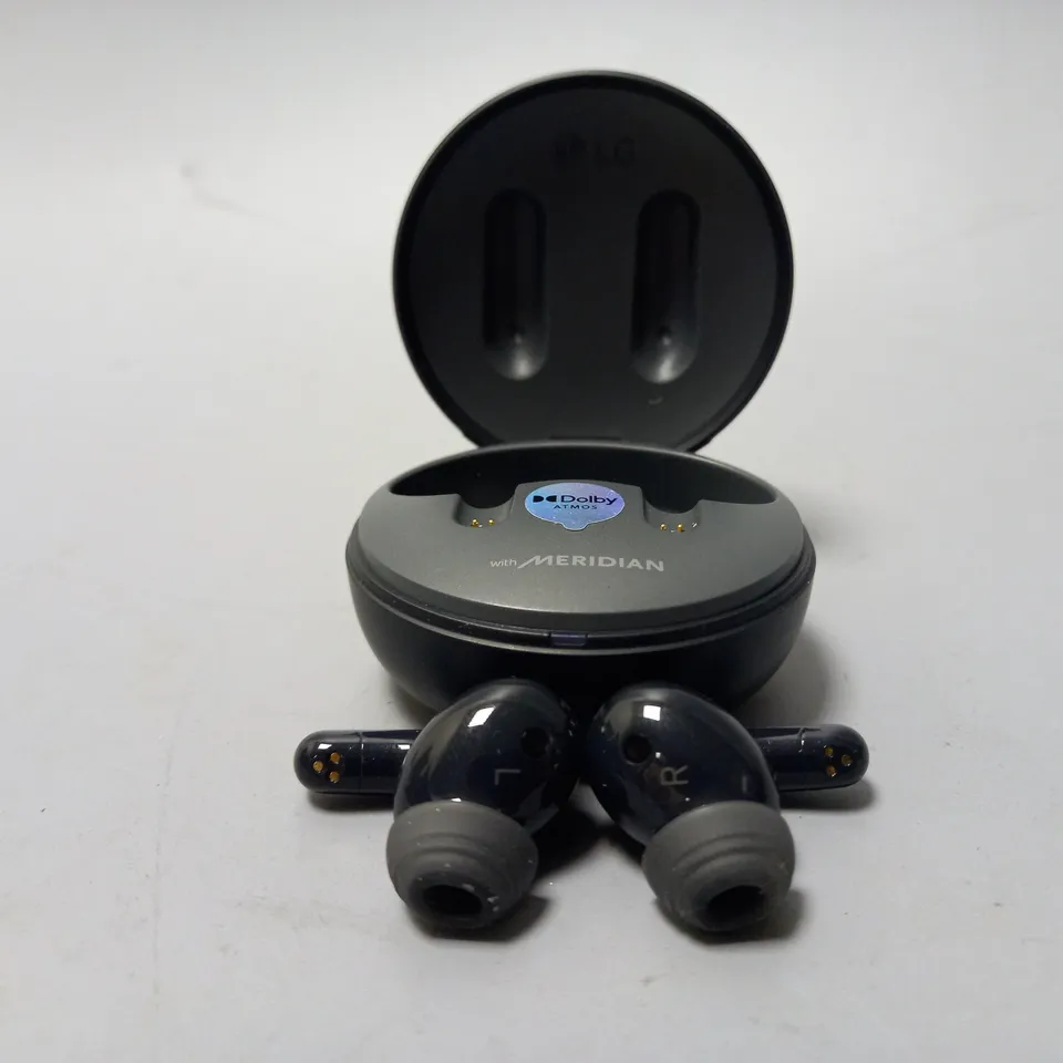 BOXED LG TONE-T90Q EARBUDS IN BLACK