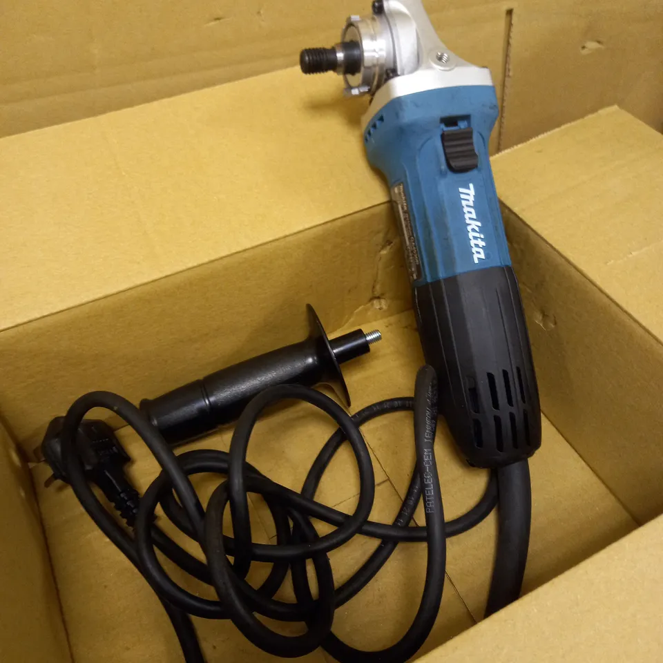 MAKITA GA4530R ANGLE GRINDER