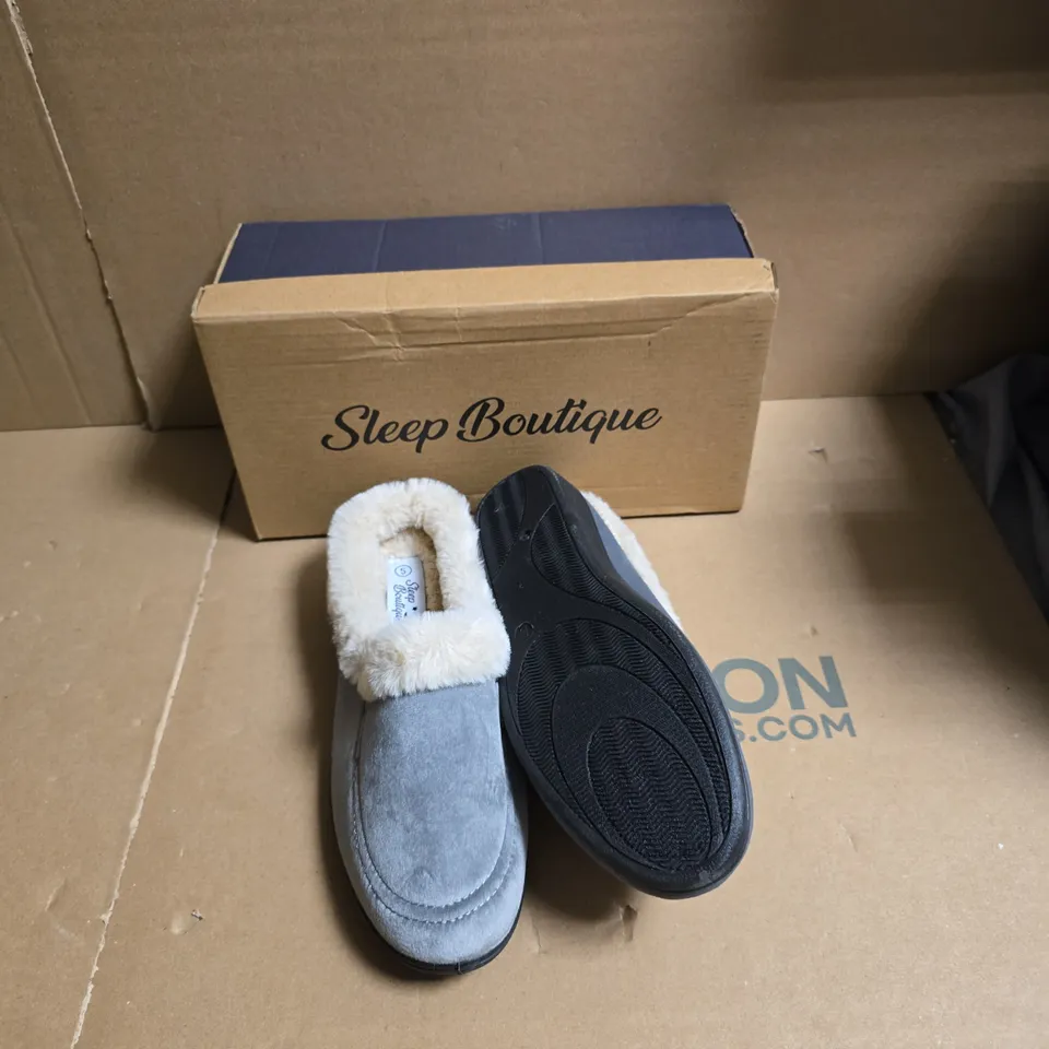 SLEEP BOUTIQUE WOMEN'S SLIPPERS – BLUE SUEDE WITH FAUX FUR LINING - UK SIZE 5 