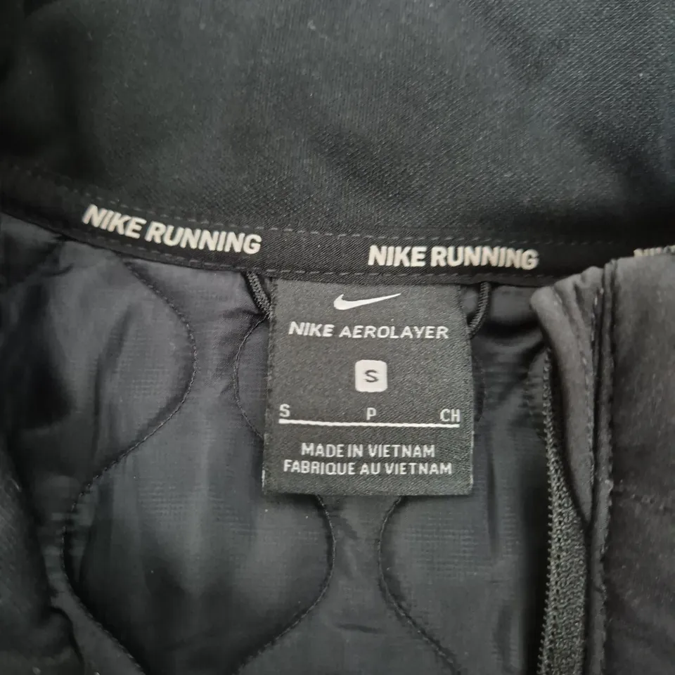 NIKE RUNNING AEROLAYER VEST – BLACK, UK S