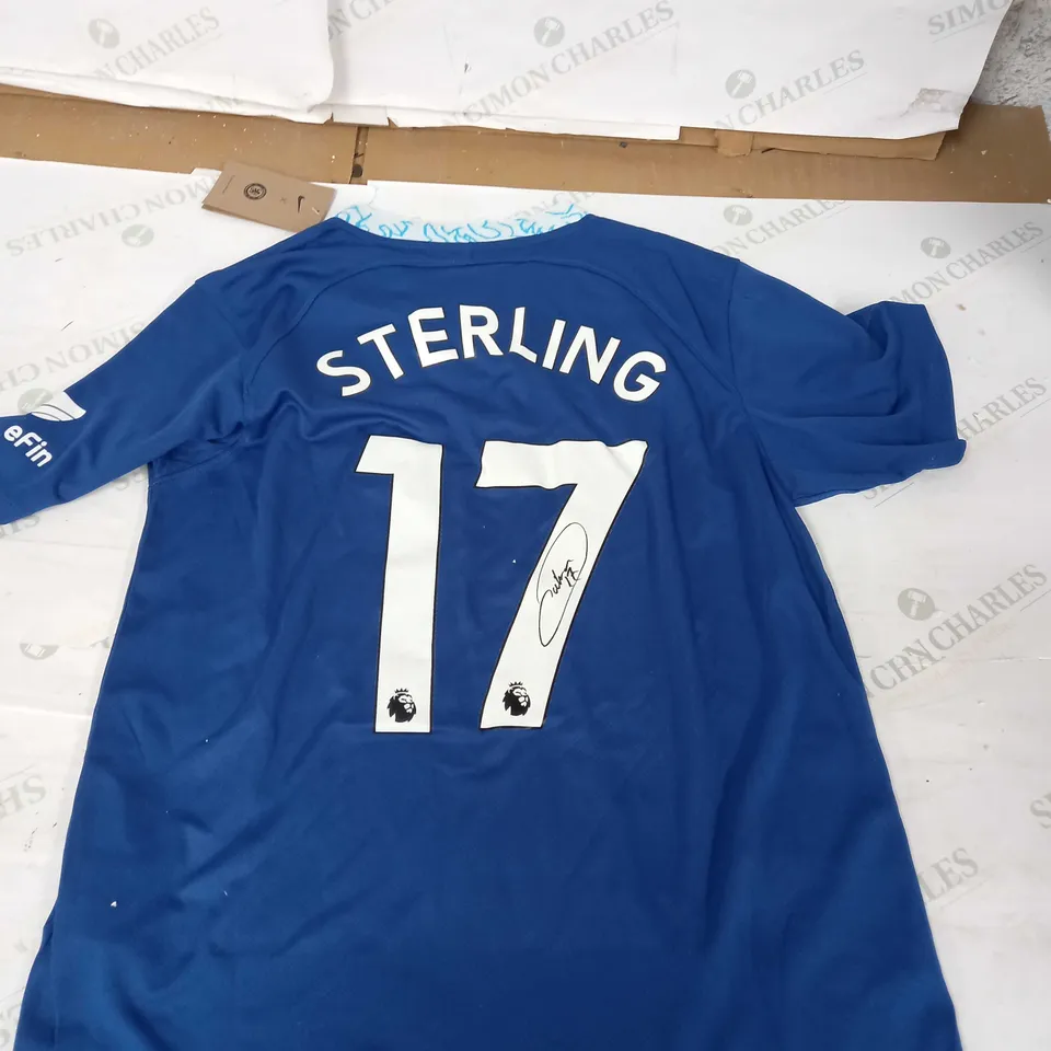 NIKE + CHEALSEA FC LONDON STERLING 17 FOOTBALL SHIRT - SIGNED 