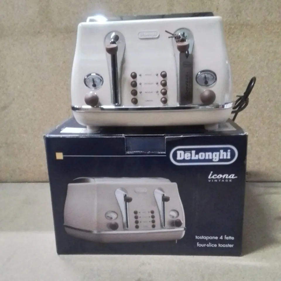 BOXED DELONGHI ICONA VINTAGE 4 SLICE TOASTER