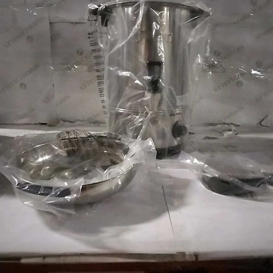 BOXED SWAN CATERING ERN 