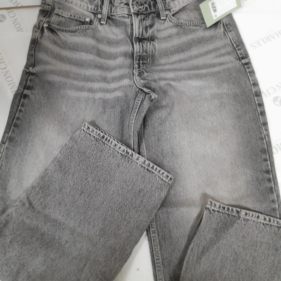 &DENIM BAGGY LOW WAIST JEANS IN WASHED BLACK - UK 14