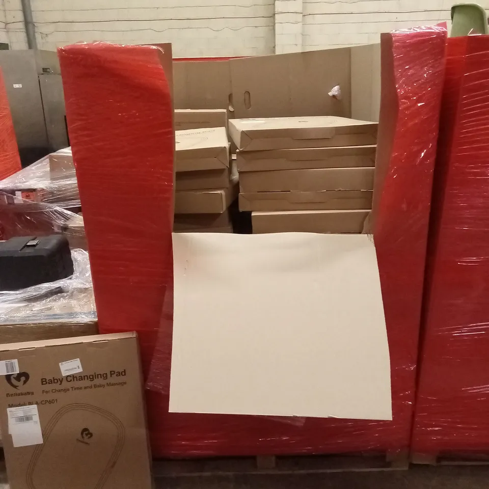 PALLET TO CONTAIN A LARGE QUANTITY OF BABY CHANGING PADS
