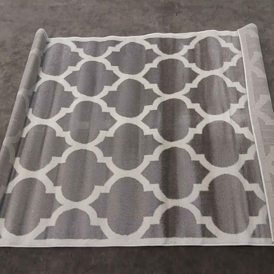 BRAND NEW BAGGED PACO HOME SINAI RUG - 170 x 120cm