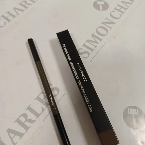 BOXED MAC LADIES EYE BROWS STYLER