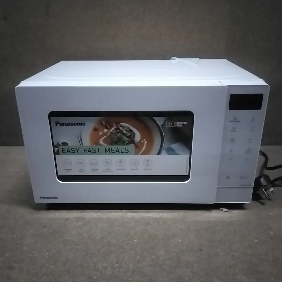 BOXED PANASONIC MICROWAVE OVEN 