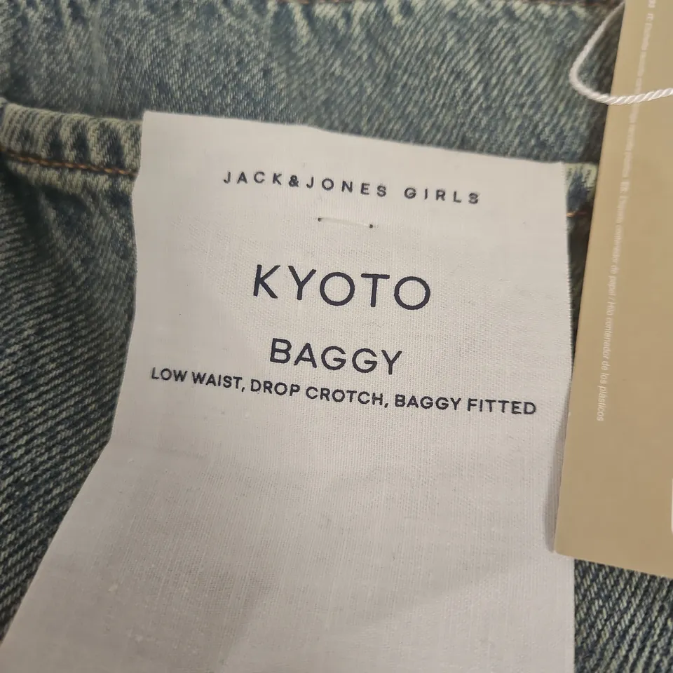 JACK & JONES GIRLS KYOTO BAGGY JEANS – LIGHT BLUE DENIM, SIZE 32/32