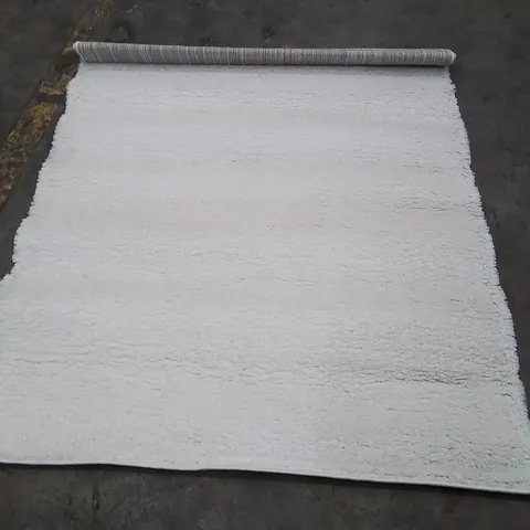 QUALITY DESIGNER AREA RUG - APPROXIMATELY 170X120CM