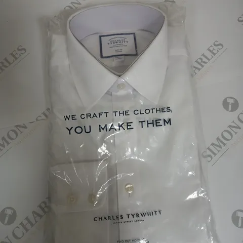 BAGGED CHARLES TYRWHITT SLIM FIT SHIRT SIZE 15.33"