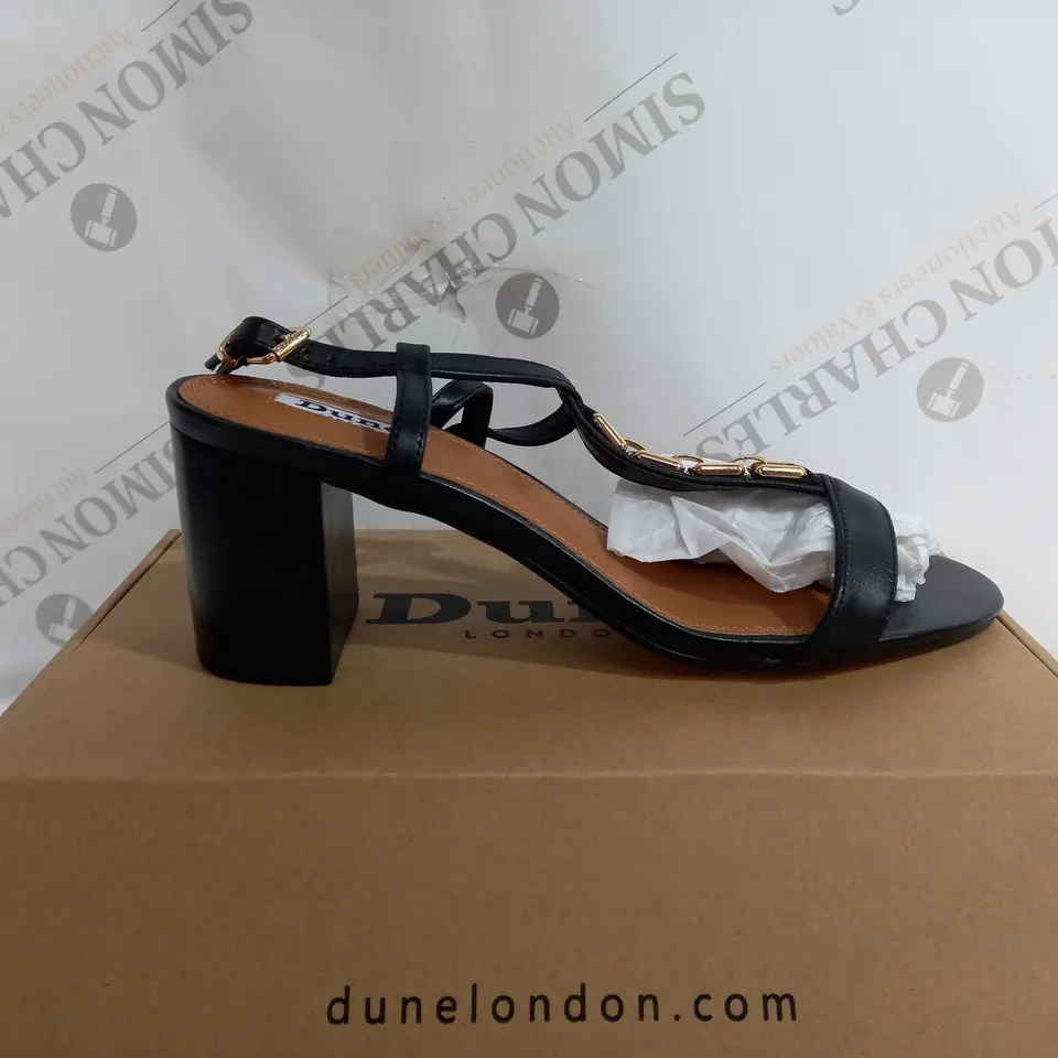 BOXED DUNE JUST HARDWARE DETAIL BLOCK HEEL SANDALS, BLACK, UK 7