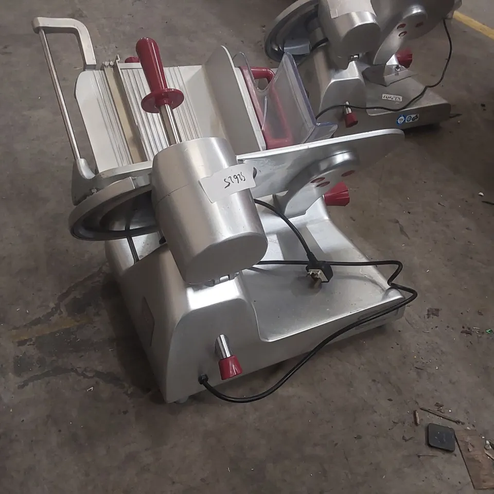 BERKEL COMMERCIAL MEAT SLICER
