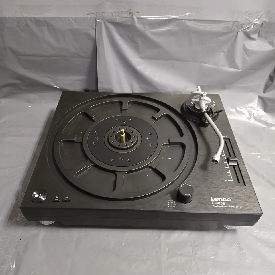 BOXED LENCO L-3809BK DIRECT DRIVE TURNTABLE 