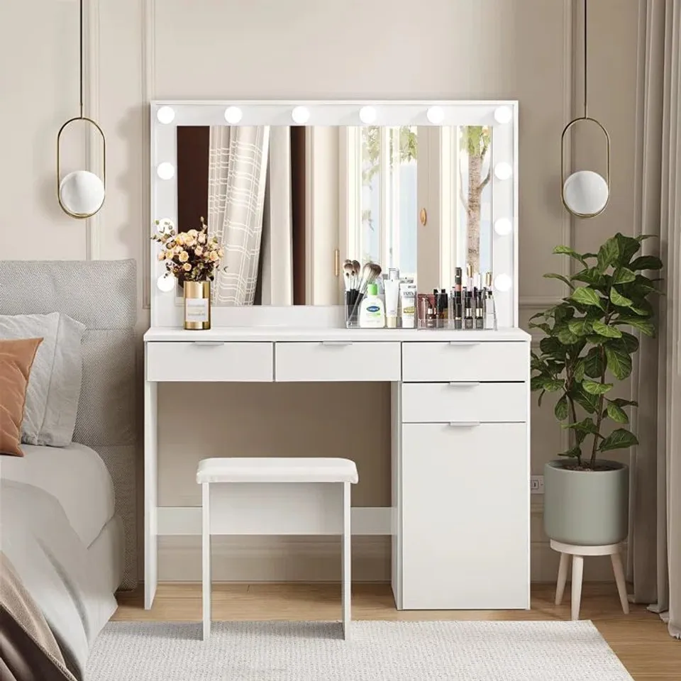 BOXED BRAUNSTEIN DRESSING TABLE WITH MIRROR (2 BOXES)