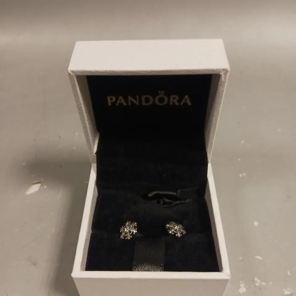 PANDORA SNOWFLAKE DESIGN STUD EARRINGS 