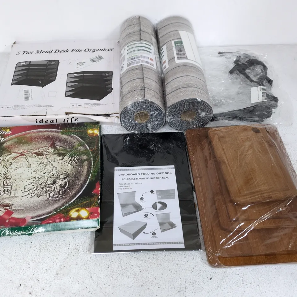 LOT OF ASSORTED HOUSEHOLD ITEMS TO INCLUDE CHRISTMAS PLATTER, FOLDING GIFT BOXES AND METAL FILE ORGANIZER