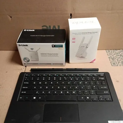 APPROXIMATELY 15 ASSORTED ELECTRICAL PRODUCTS TO INCLUDE TABLET KEYBOARDS, RANGE EXTENDERS, SPEAKERS ETC 