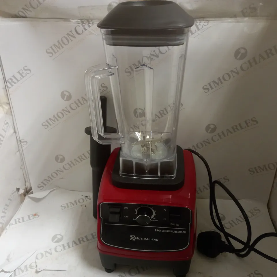 BOXED NUTRABLEND NB15001 PROFESSIONAL BLENDER - RED