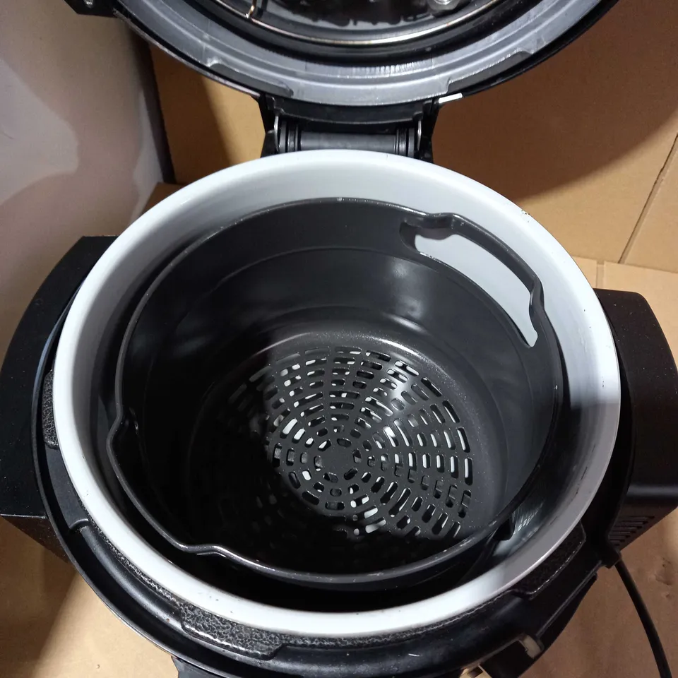 NINJA FOODI SMARTLID MULTI COOKER