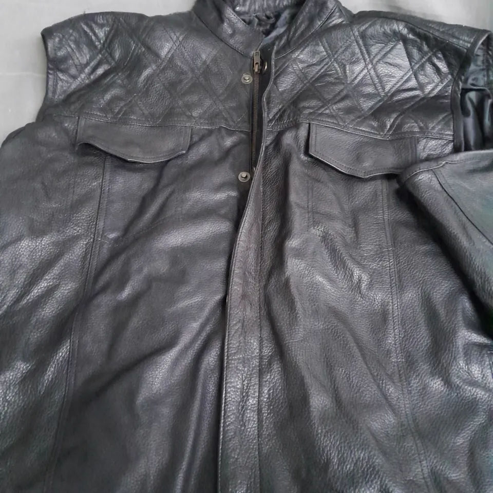 UNBRANDED BIKER VEST IN BLACK SIZE UNKNOW 