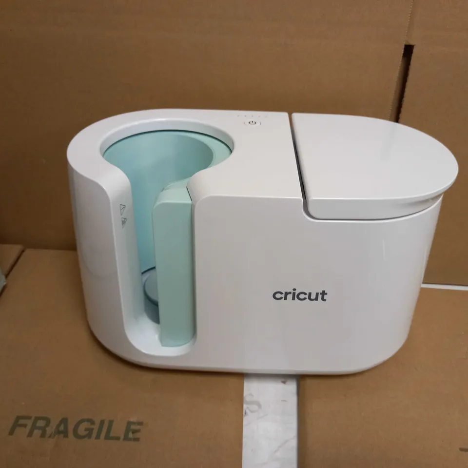 CRICUT MUG PRESS