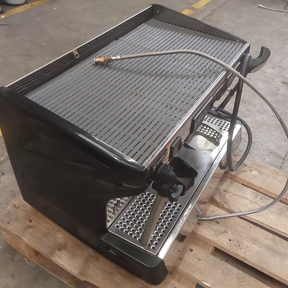 RANCILIO CLASSE 7 COMMERCIAL 2 GROUP COFFEE MACHINE