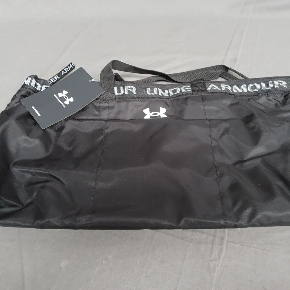 UNDER ARMOUR BLACK DUFFLE BAG 