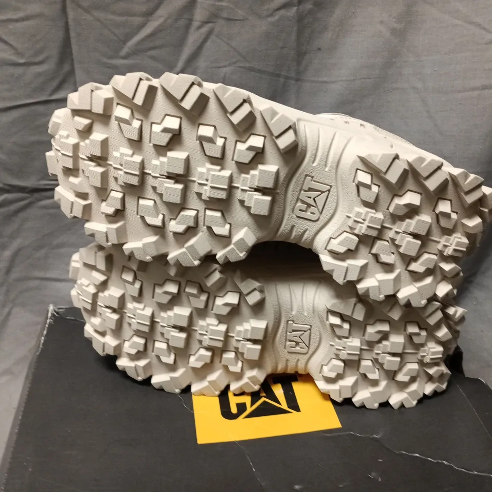 CATERPILLAR INTRUDER SHOES – BIRCH/BEIGE, UK7 MEN’S