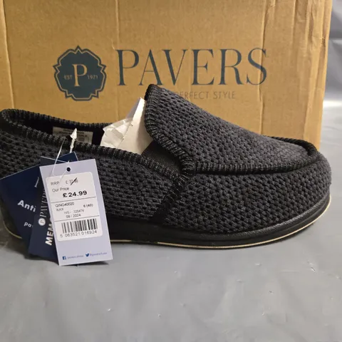 BOXED PAVERS GREY SLIPPERS - 6