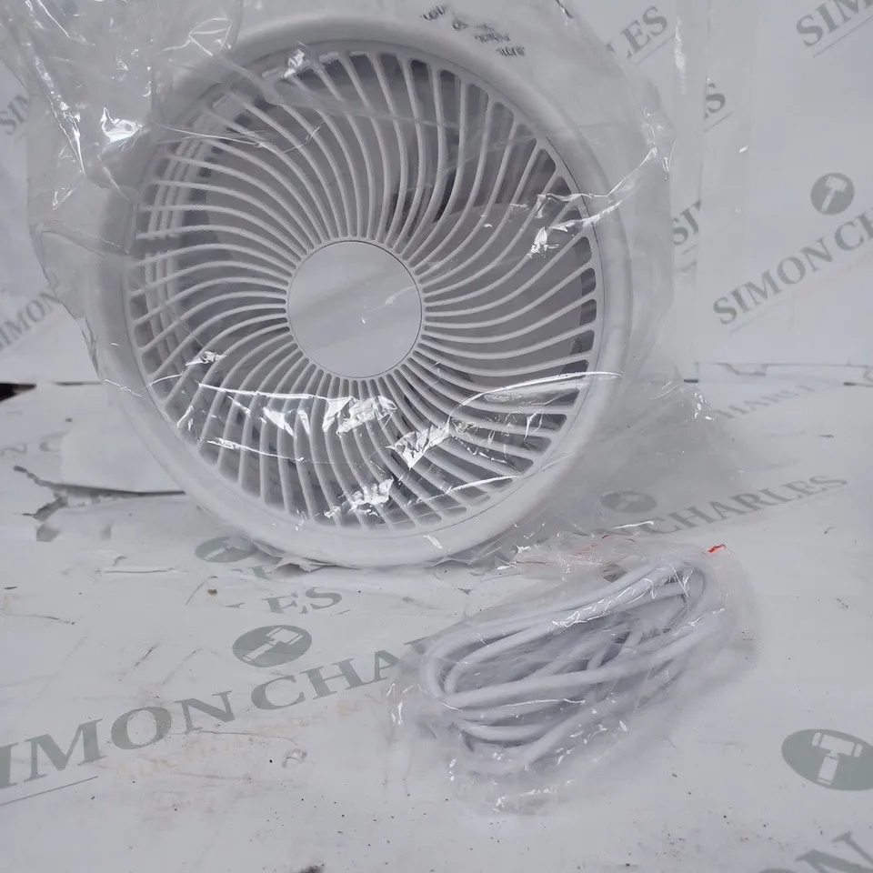 BELL & HOWELL RECHARGEABLE EXTENDABLE DESK & FLOOR FAN, WHITE