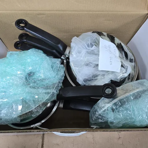 SWAN TOWNHOUSE PAN SET