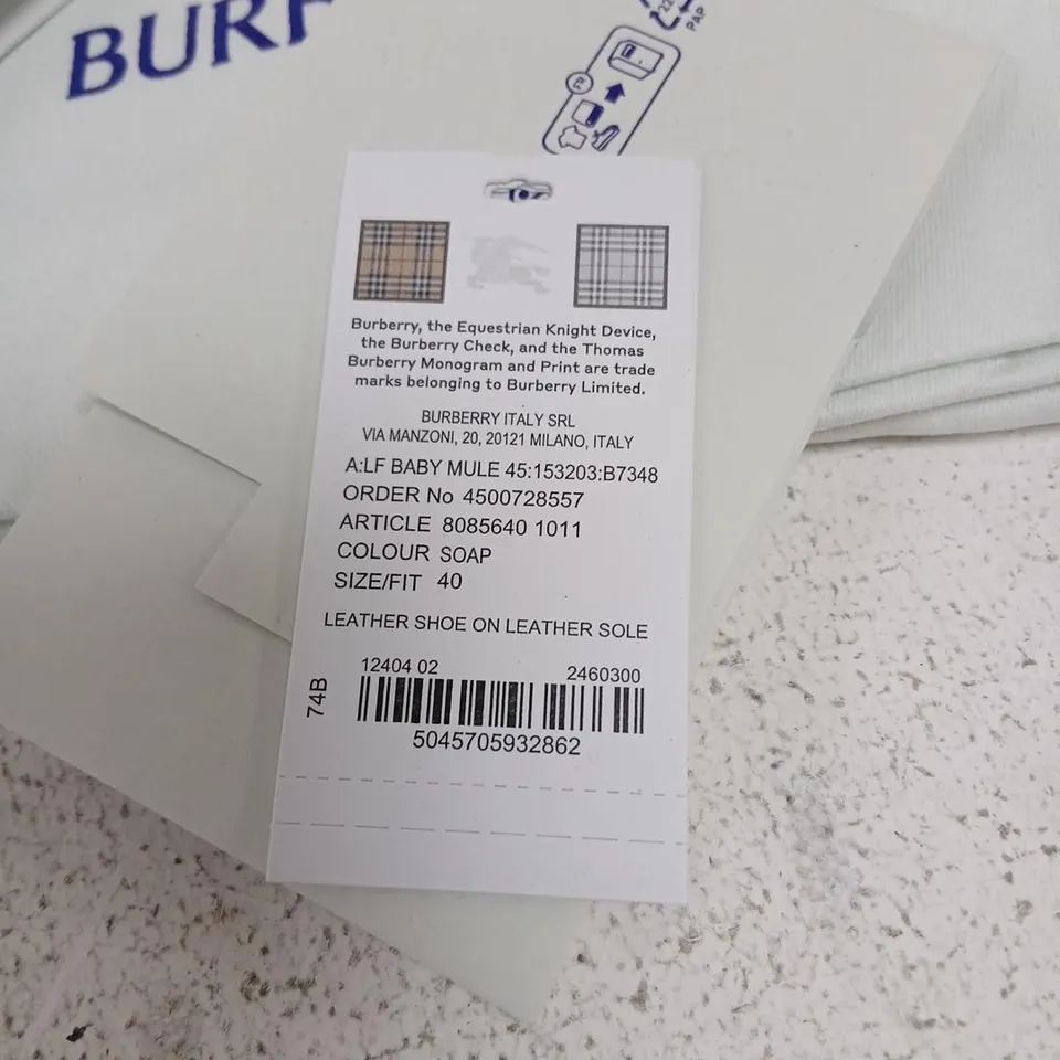 BURBERRY QUILTED LEATHER MULE - WOMEN'S, EU 40 (UK 7)