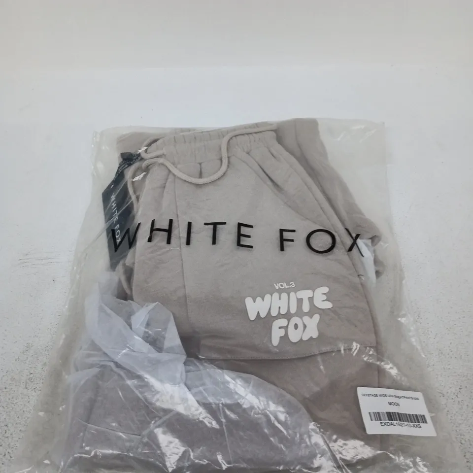 BAGGED WHITE FOX OFFSTAGE WIDE LEG SWEATPANTS - XXS