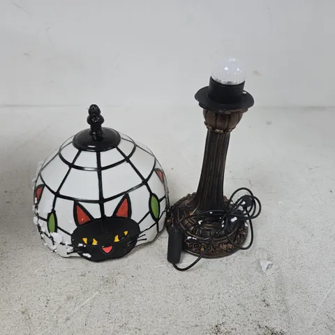 TIFFANY-STYLE BLACK CAT TABLE LAMP