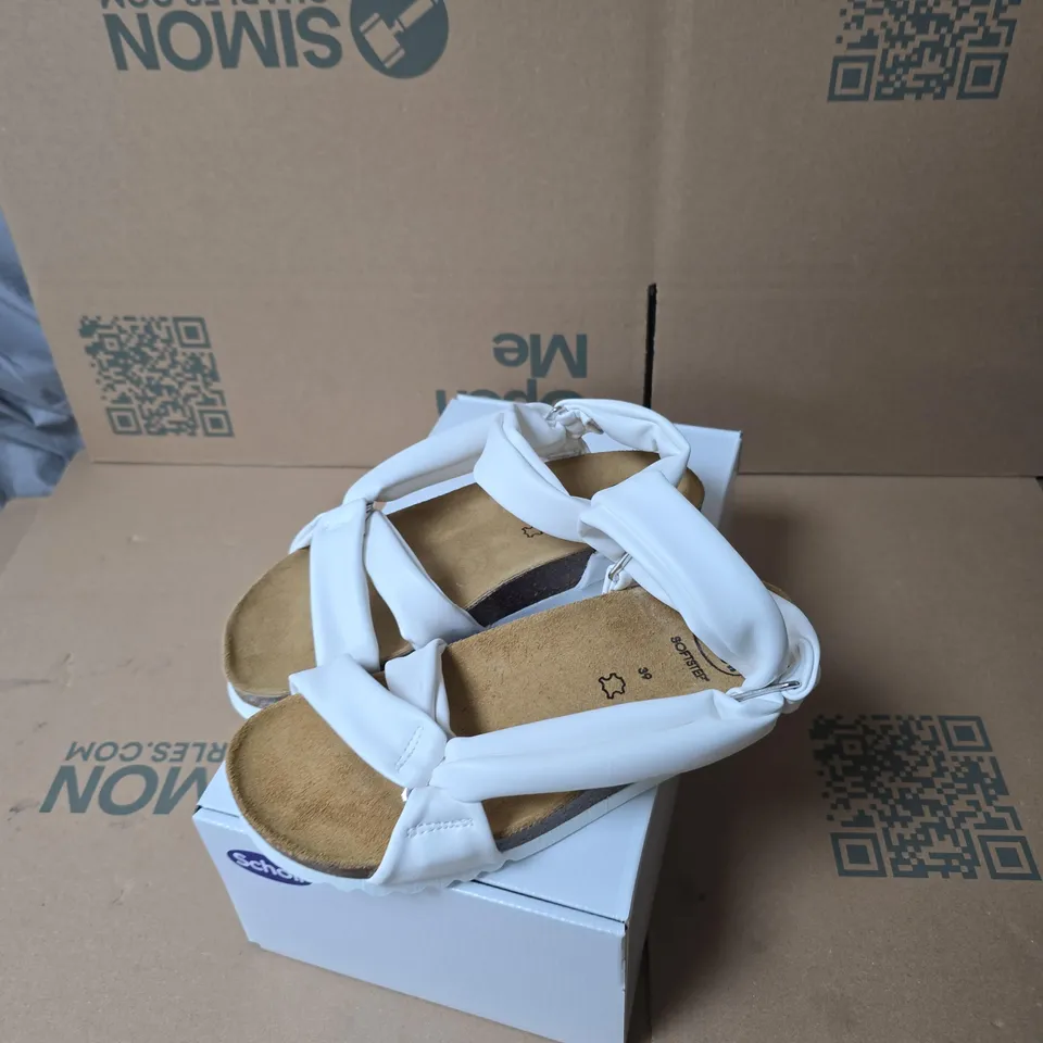 UK 6 SCHOLL WHITE SANDALS – SOFTSTEP (EU 39)
