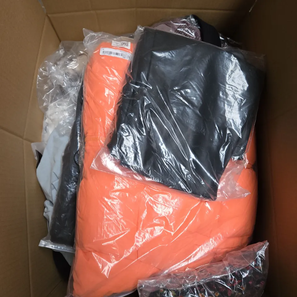 LARGE BOX OF ASSORTED CLOTHING ITEMS IN VARIOUS STYLES, COLOURS AND SIZES