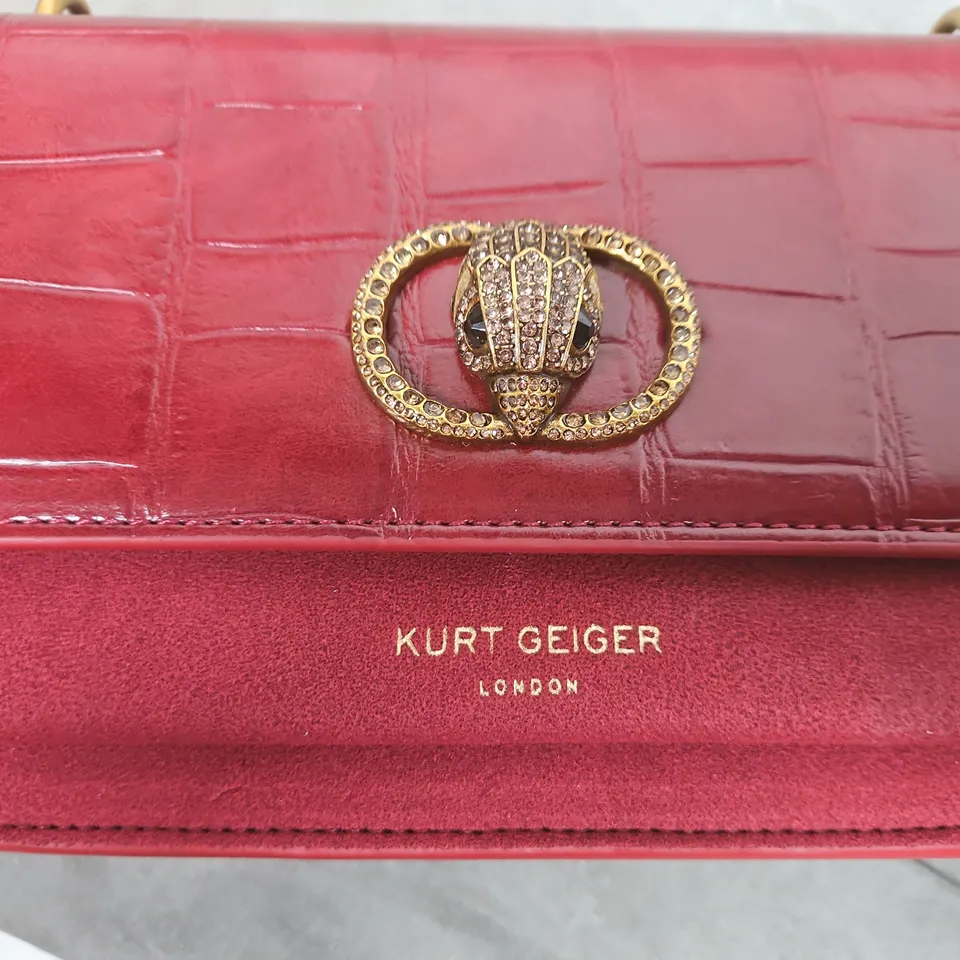 KURT GEIGER LONDON RED CROC-EFFECT HANDBAG WITH CRYSTAL-EMBELLISHED CLASP