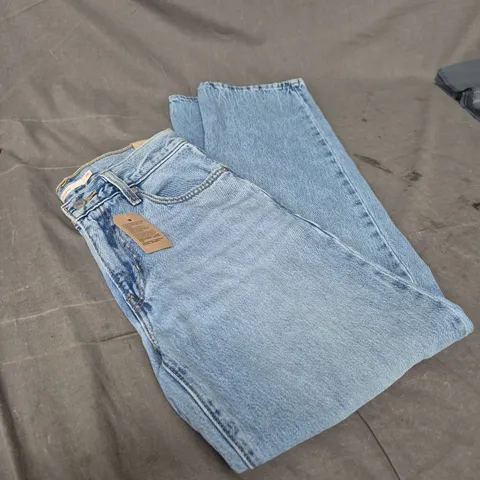 LEVI'S '94 BAGGY JEANS – LIGHT BLUE DENIM, 26 X 31, MID RISE, LOOSE THROUGH HIP