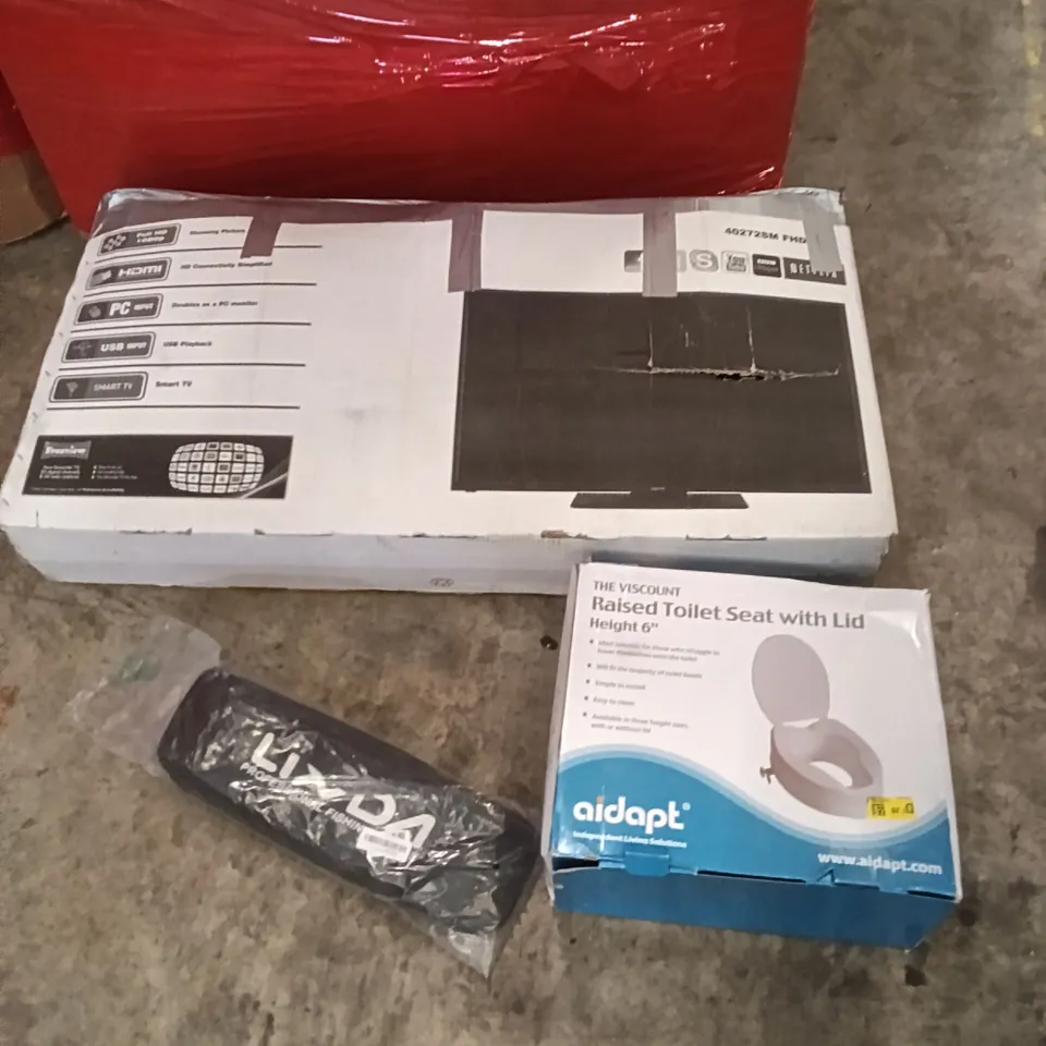 PALLET OF ASSORTED ITEMS INCLUDING - TOILET SEAT, TV HD, FISH TACKLE 