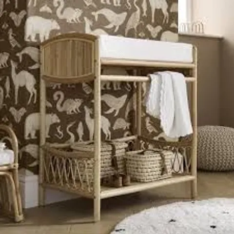 BOXED CUDDLE CO. ARIA CHANGER WITH HANGING RAIL - NATURAL (1 BOX)