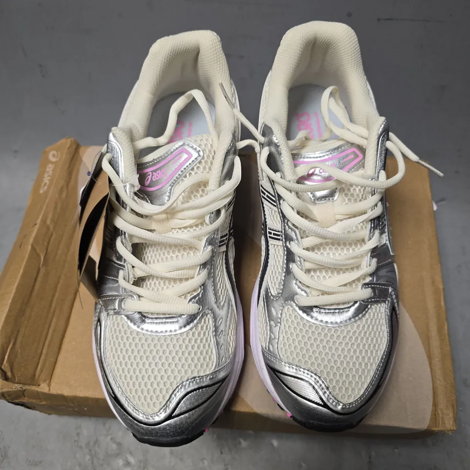 BOXED ASICS GEL-KAYANO 14 TRAINERS SIZE 9