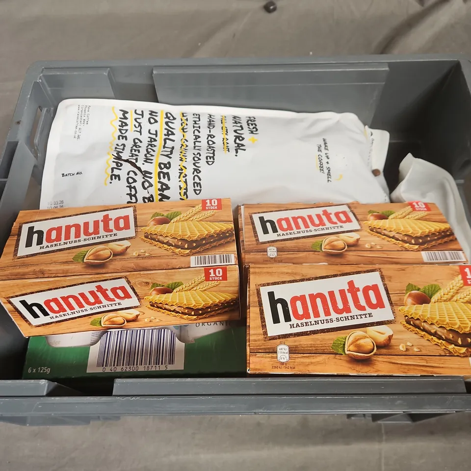 TOTE OF APPROXIMATELY 11 ASSORTED FOOD AND DRINK ITEMS TO INCLUDE HANUTA BISCUITS , RAVE COFFEE , ETC