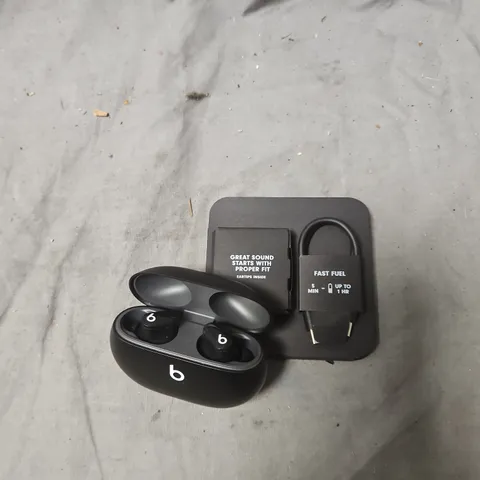BEATS STUDIO BUDS β BLACK